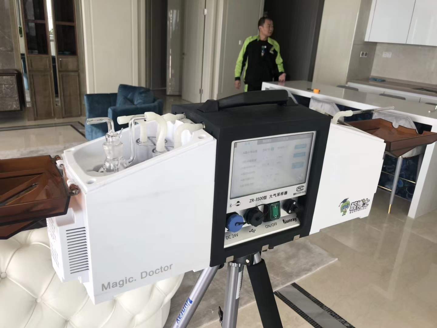 霍邱海信君逸430平大平层